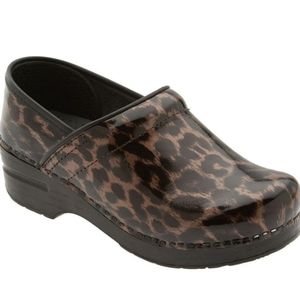 🎂🎉🎁 BIRTHDAY SALE! Leopard Print Danskos